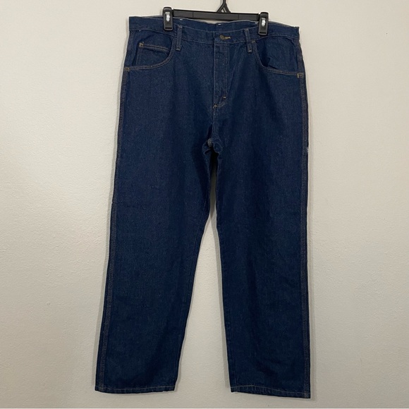Red Kap mens Classic Blue Denim Jeans size 38x30
Ranch work heavy duty everyday - Picture 6 of 10